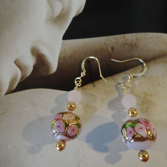 Handcrafted drop-style earrings in Murano millefiori with silver & gold accents - Picture 4 of 9